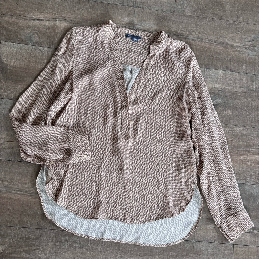 Vince Long Sleeve Silk Blouse Women's Size 6 - Picture 7 of 16